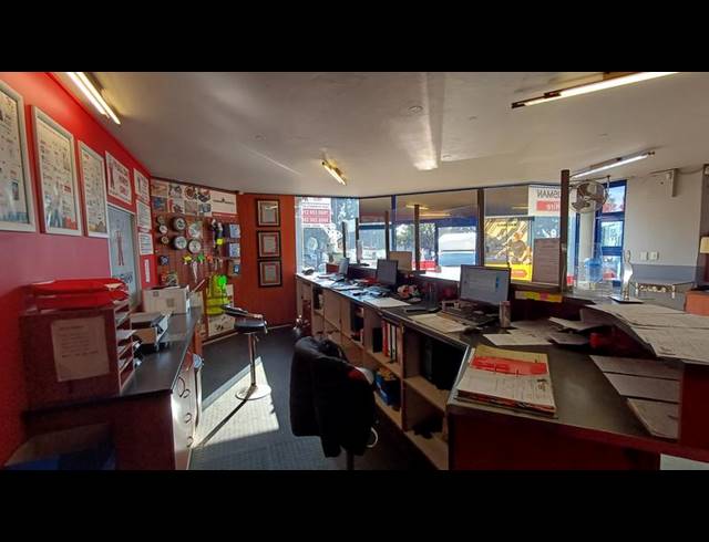 BUSINESS PROPERTY TO RENT IN HENNOPSPARK